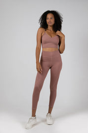 Sculpted V-Waist Legging