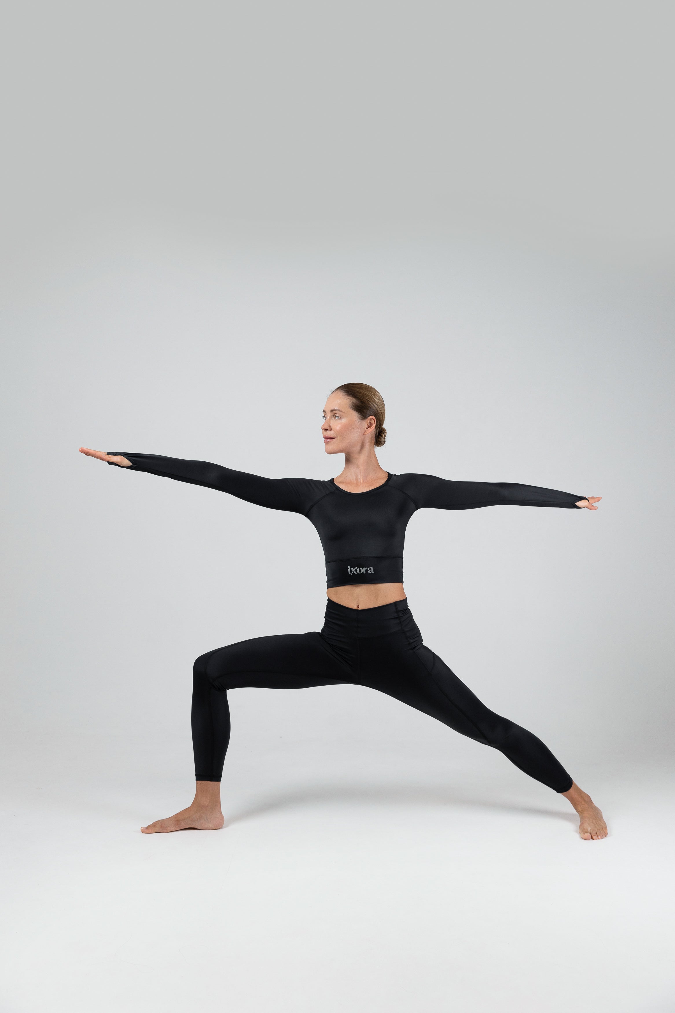 Sculpted V-Waist Legging